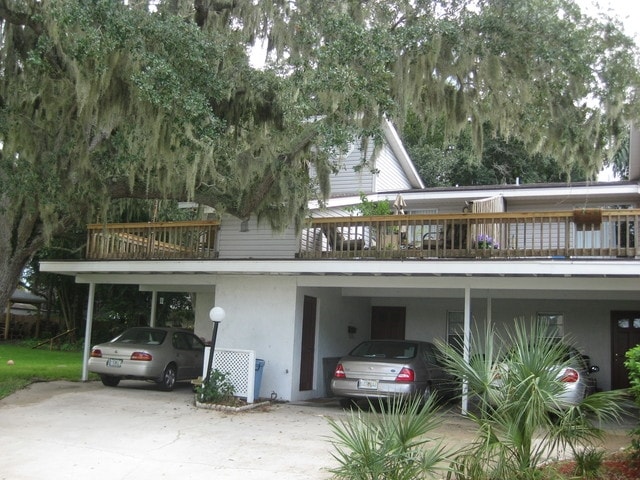 Building Photo - Edgewater Apartments