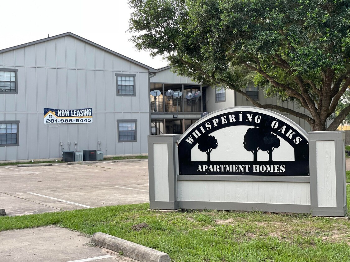 Whispering Oaks Apartment Homes Sealy 203 Maler Rd Sealy, TX