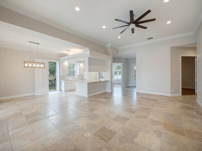 Building Photo - 11378 SW Rockingham Dr