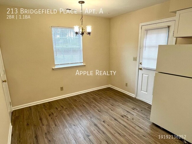 Building Photo - 213 Bridgefield Place Apt A - Ready now!