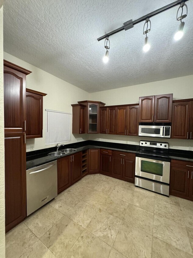 Foto principal - 1640 Presidential Way