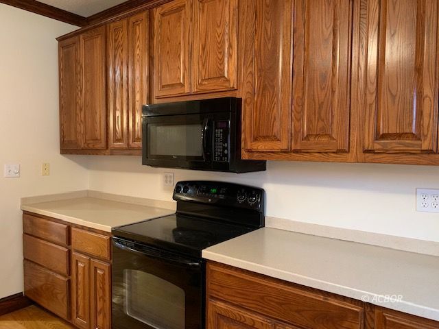 Foto del edificio - 34 H PAUL Ave