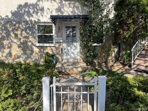 Building Photo - 16-05 Bell Blvd