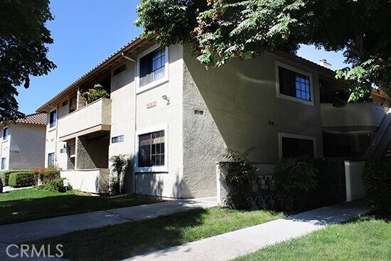 Building Photo - 3549 Paseo De Francisco