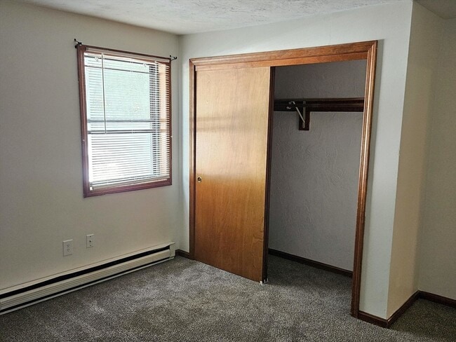 Building Photo - 15 Houghton St