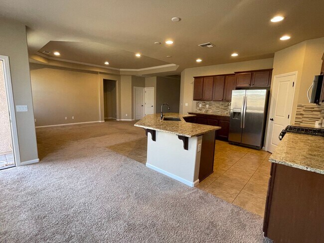 Foto del edificio - Kiley Ranch 3 bedroom 2 bath- Available NOW