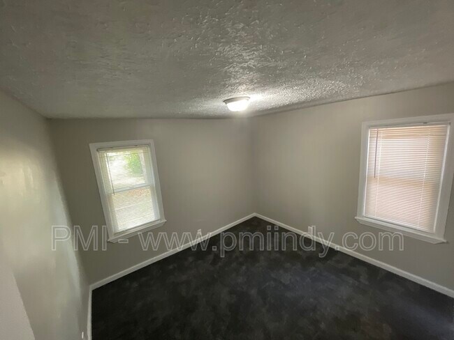 Building Photo - 3514 Orchard Ave