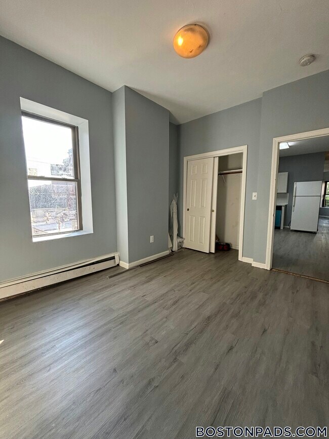 Foto del edificio - 3150 Washington St