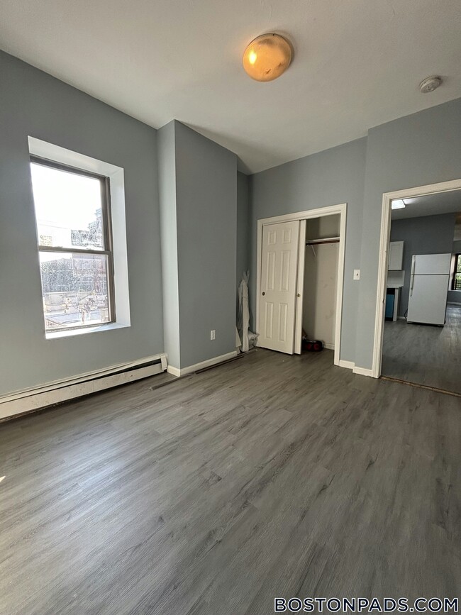 Building Photo - 3150 Washington St