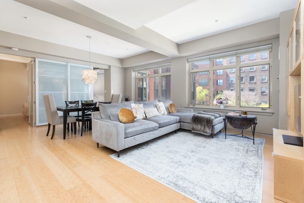 Foto principal - 35 Fay St