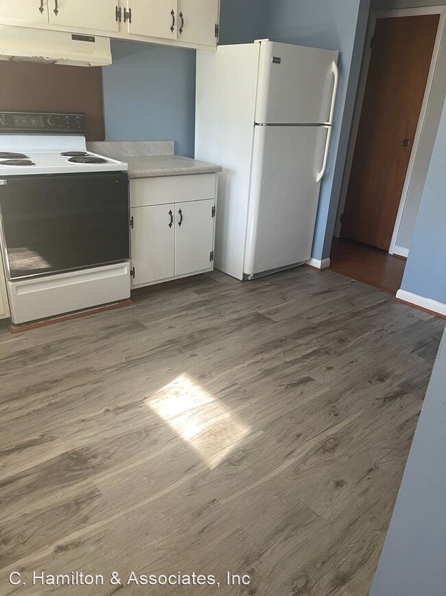 Building Photo - 3 br, 1.5 bath House - 1036 College Statio...