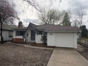 Building Photo - 820 Bryte Ave