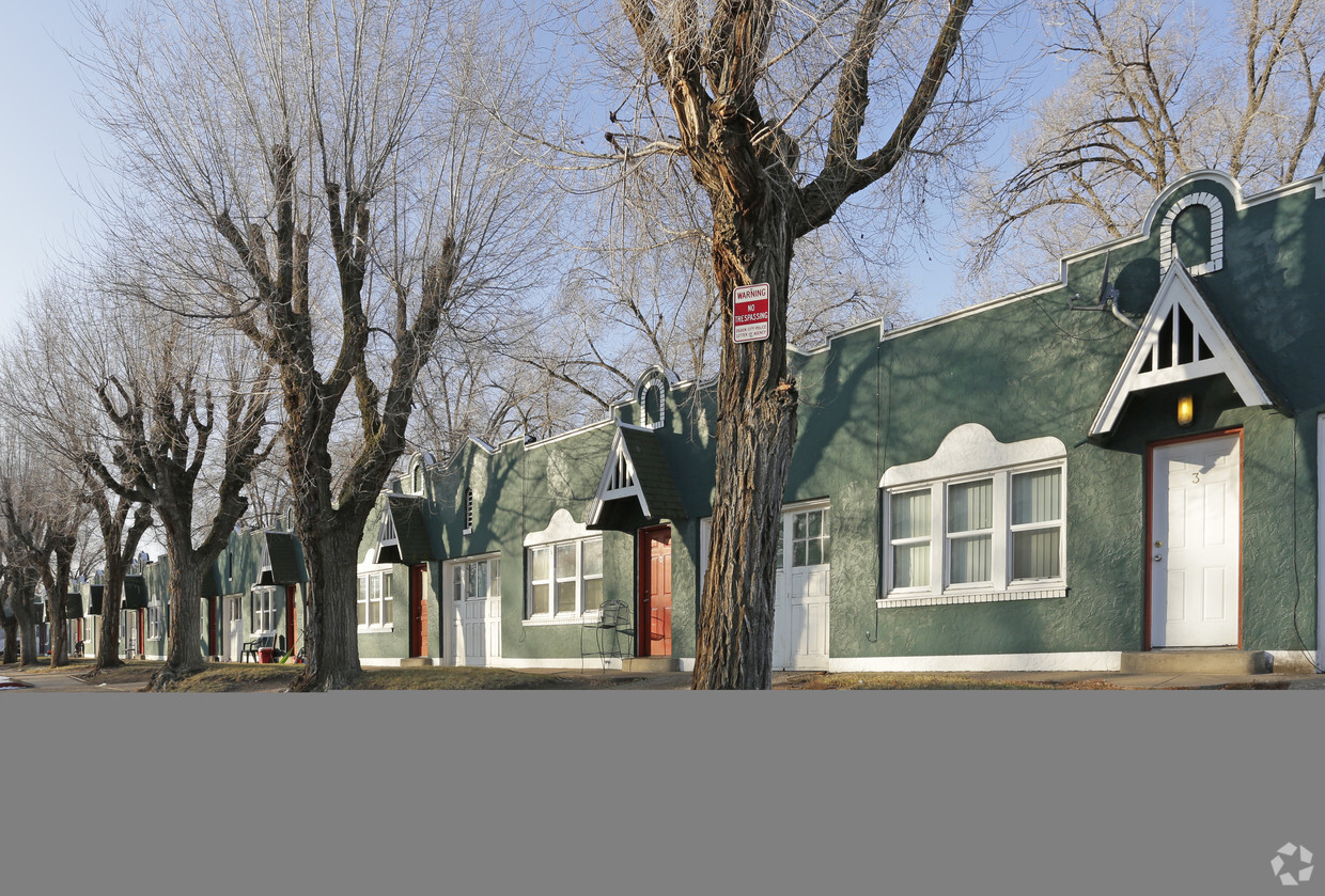 Building Photo - Mountain View Apartments