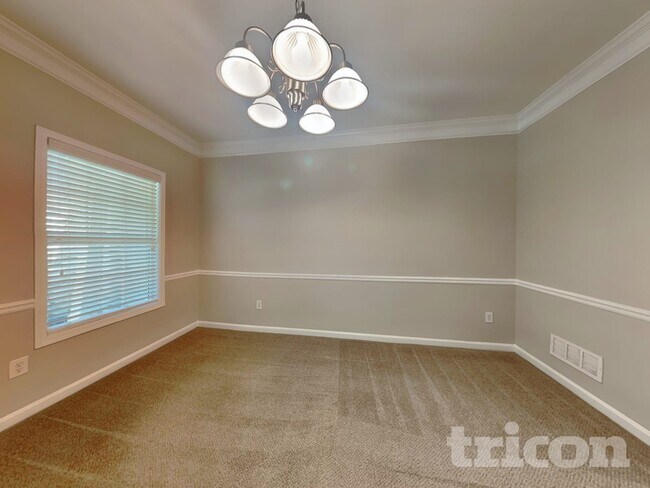 Building Photo - 1012 Levista Dr