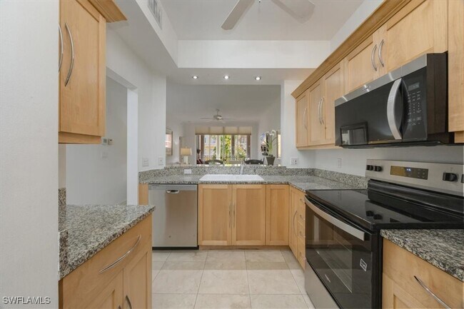 Building Photo - 410 Bayfront Pl