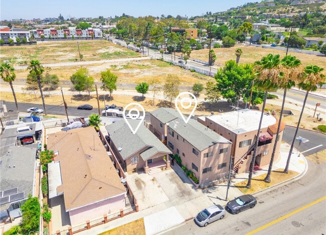 Foto del edificio - 1515 E 20th St