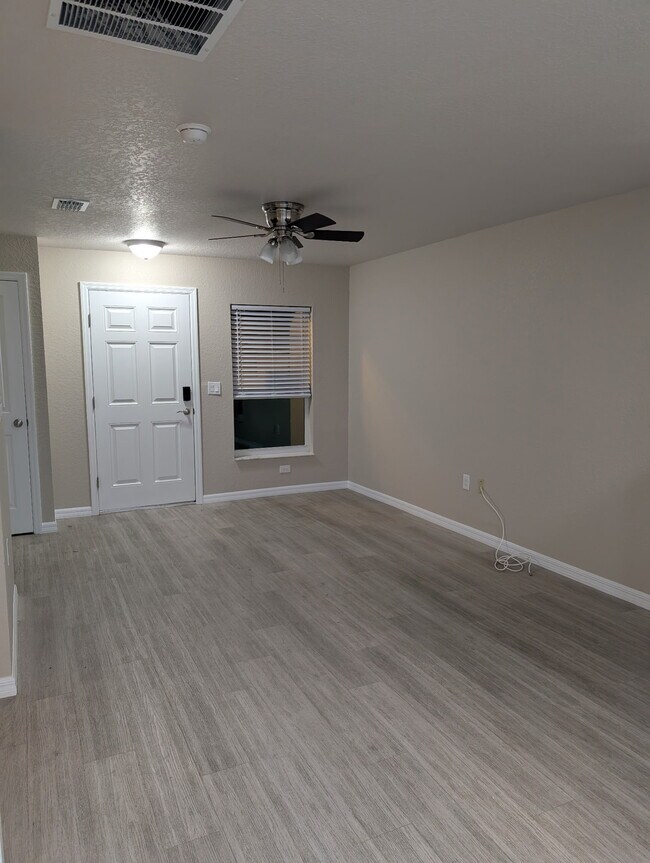 Foto del edificio - Mini-Home