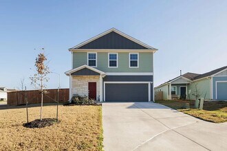 Building Photo - 15313 Pale Glow Cv