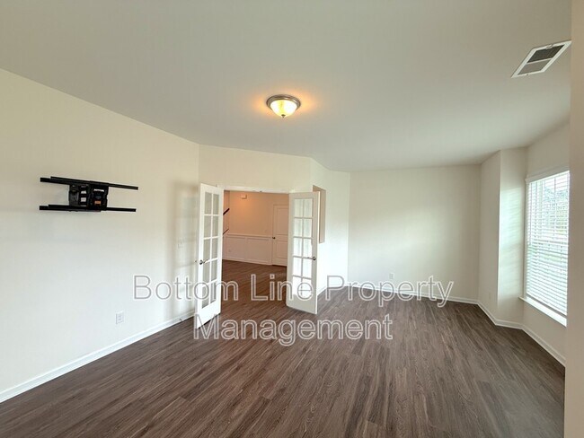 Foto del edificio - 14929 Baldridge Dr