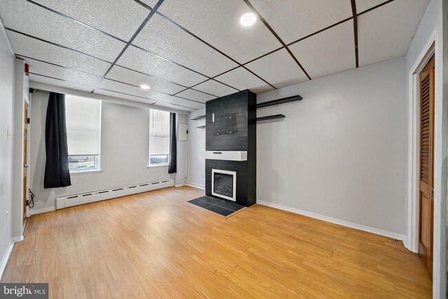 Building Photo - 1304 Jackson St
