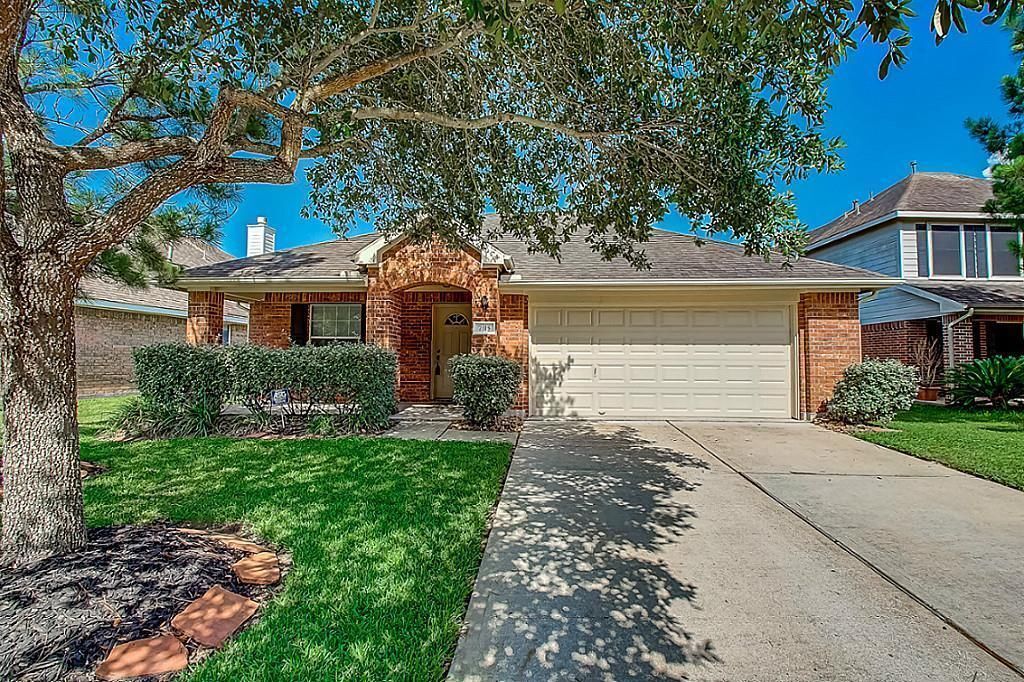Foto principal - 7315 Windy Port Ln