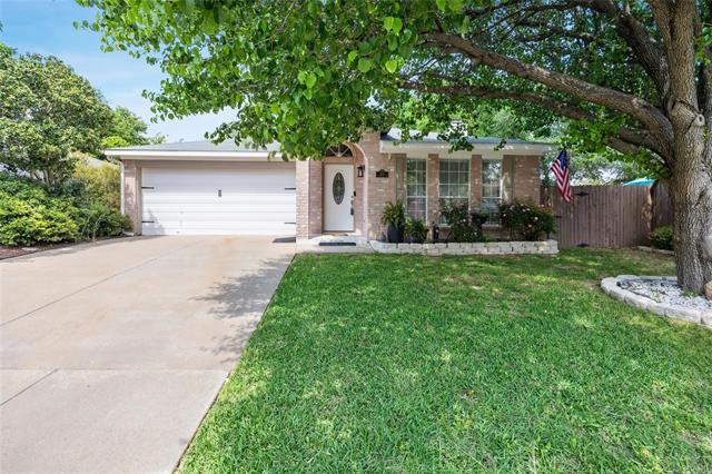 Building Photo - 235 Stallion Dr