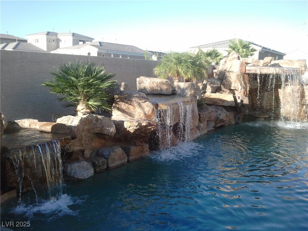 Primary Photo - 637 Doubleshot Ln