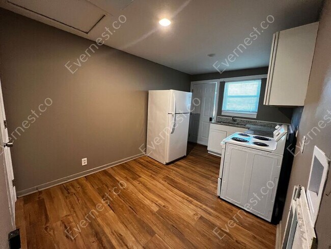 Foto del edificio - 1215 32nd St N