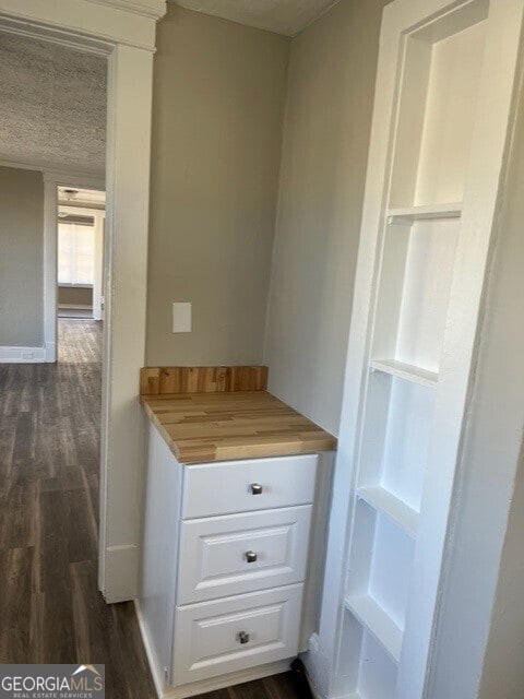 Foto del edificio - 1802 Temple Ave