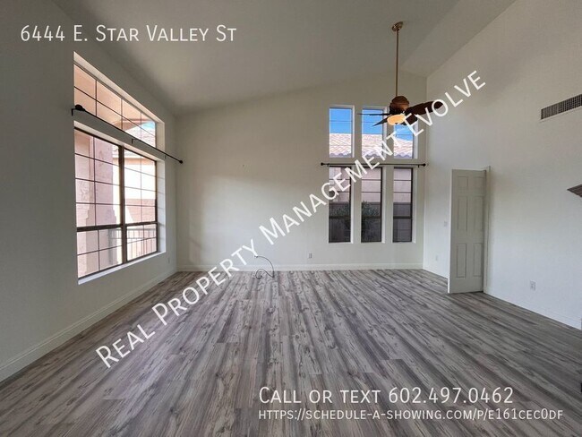 Foto del edificio - 6444 E Star Valley St