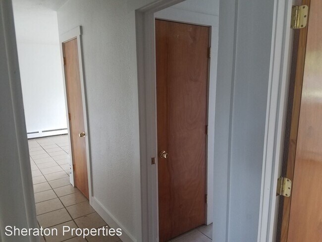 Building Photo - 3 br, 1 bath House - 71 Simonds Dr.
