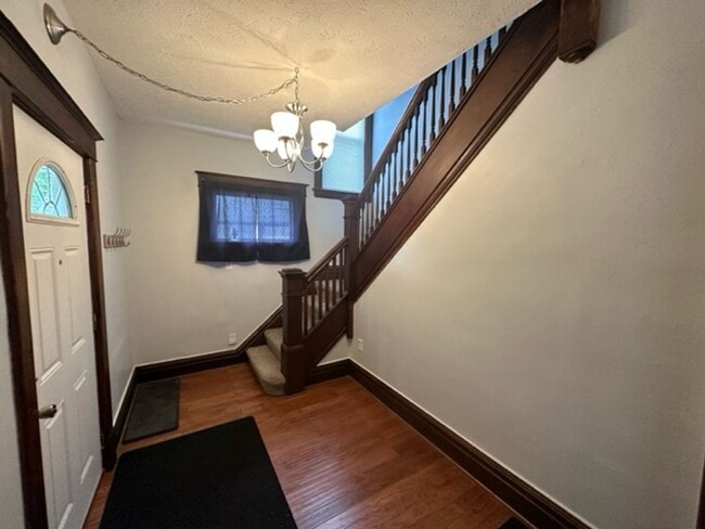 Building Photo - 1217 March St