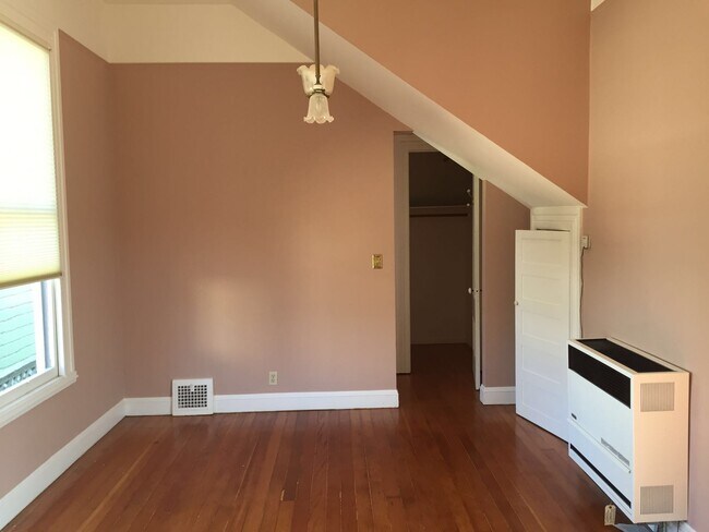 Foto del edificio - 2232 Clinton Avenue