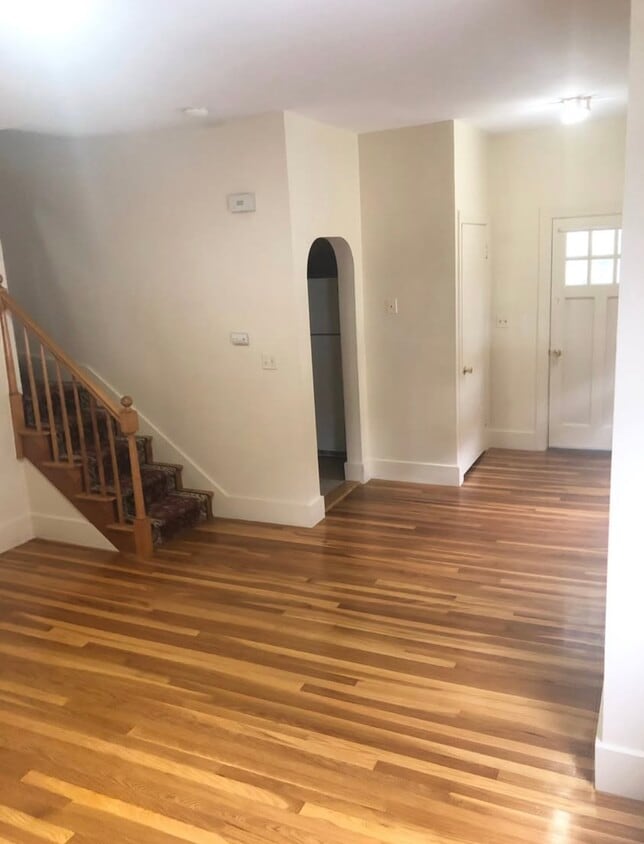 First floor - 38 Warren Ave