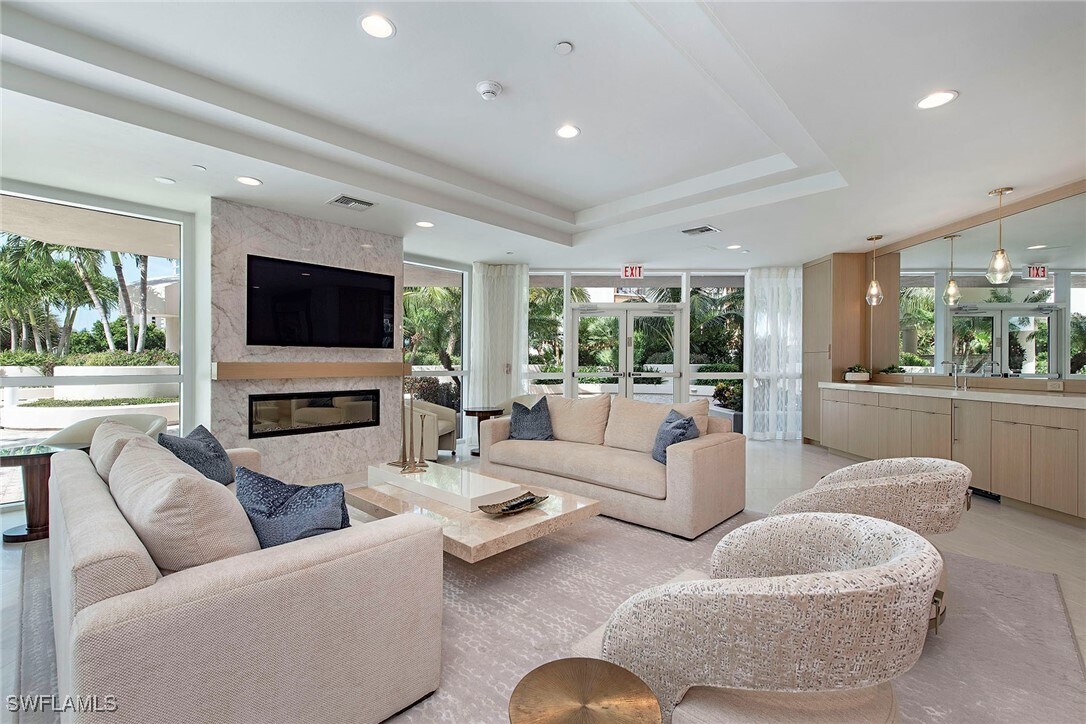 Foto del edificio - 4255 Gulf Shore Blvd N