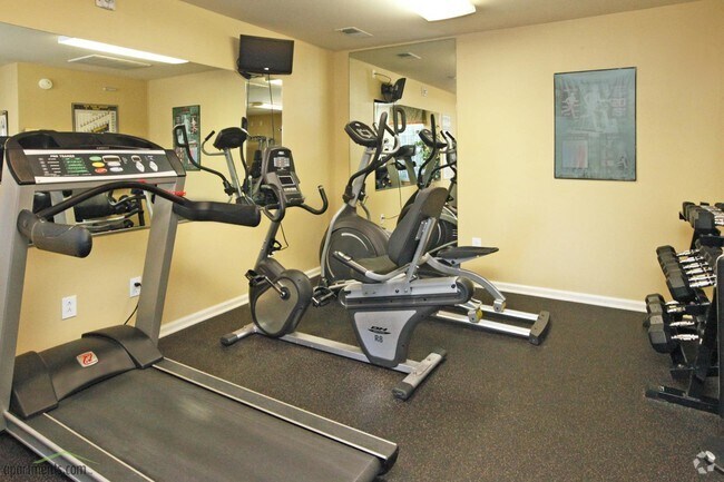 Gimnasio - Caveness Farms