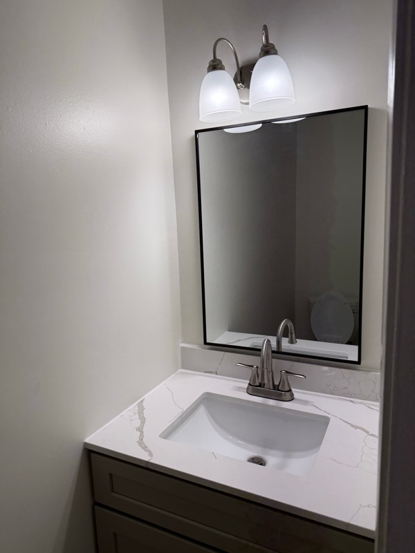 Building Photo - 2504 Redwood Ct