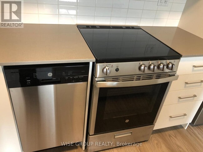 Building Photo - 38 Monte Kwinter Ct