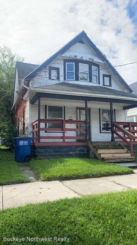 Primary Photo - 4 br, 1.5 bath House - 1527 Tecumseh St