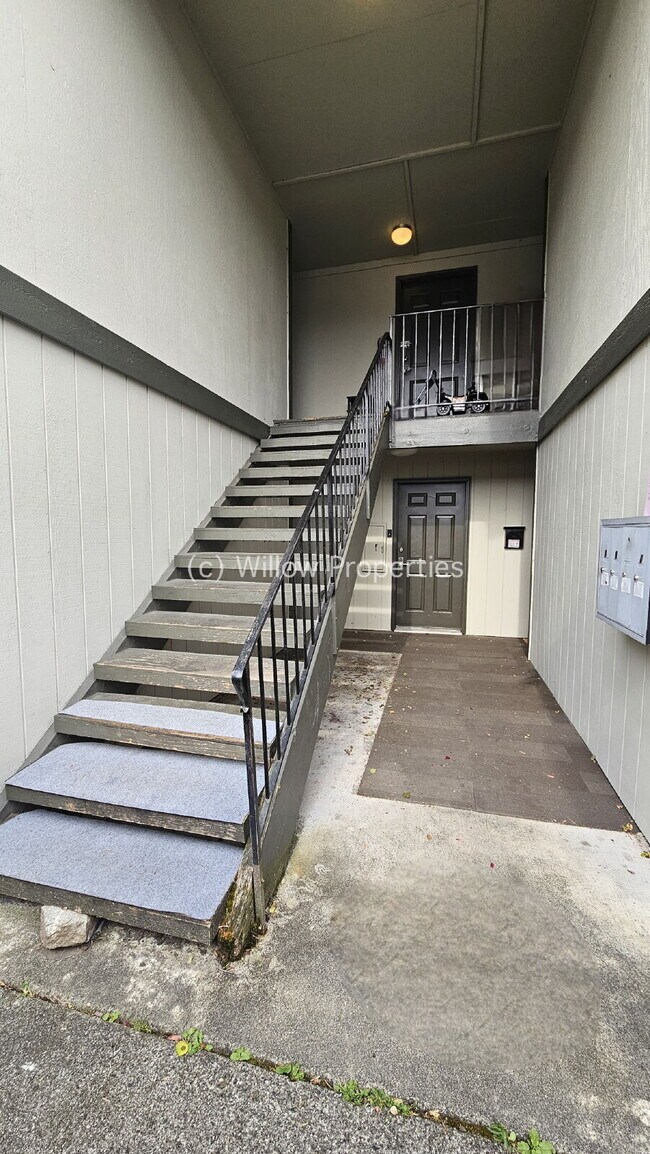 Foto del edificio - Two Bedroom in Tacoma