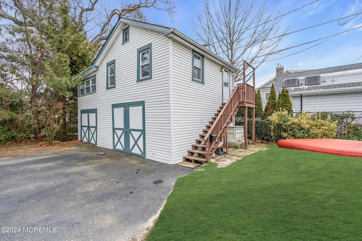 Primary Photo - 419 Worthington Ave