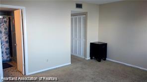Building Photo - 2131 Lakeview Dr
