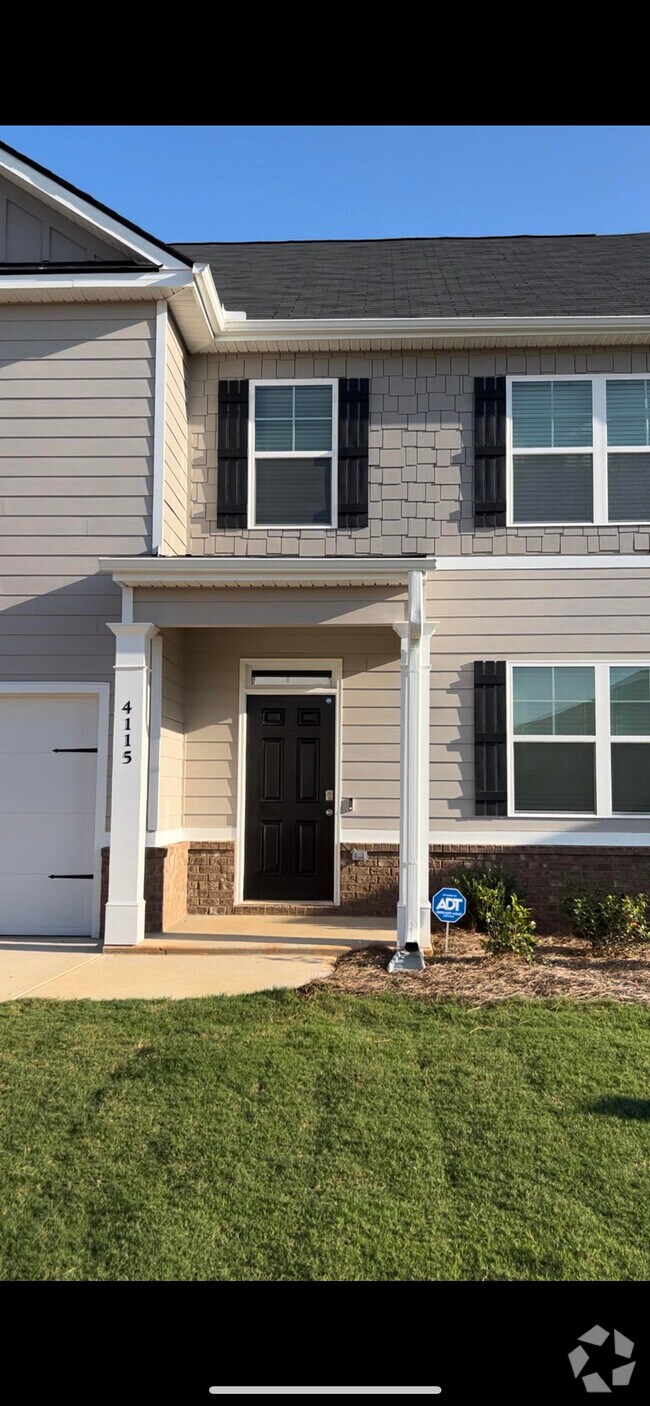 Powderhouse Landing Apartments for Rent with a Garage Aiken, SC 1