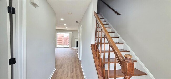 Foto del edificio - 2846 Webb Bridge Rd