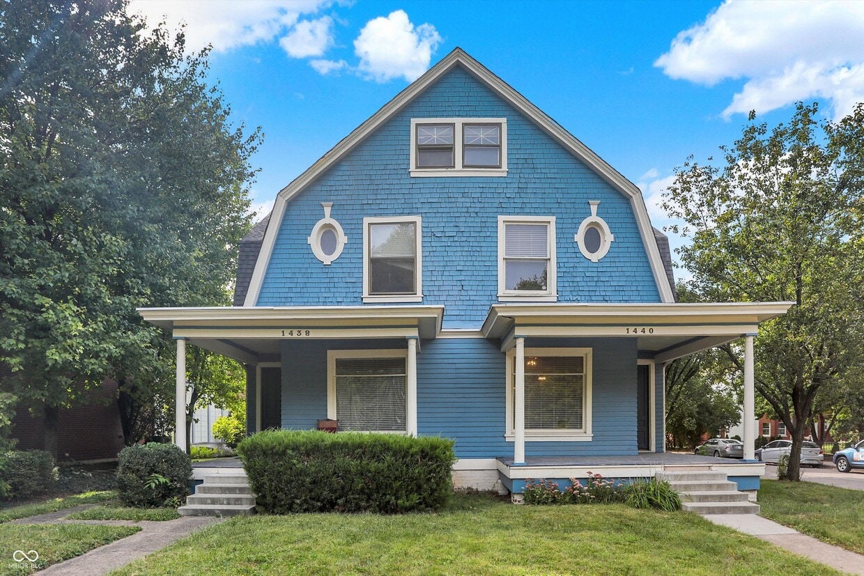 Primary Photo - 1440 N Park Ave