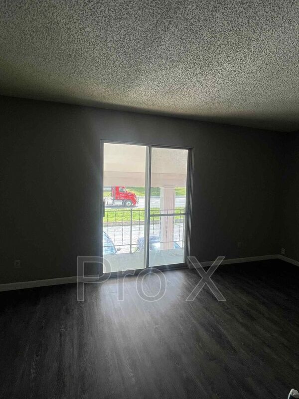 Foto del edificio - 2027-2037 S River St