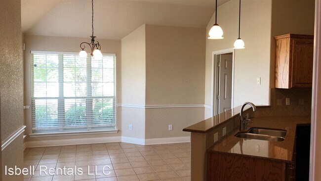 Building Photo - 3 br, 2 bath House - 400 Cheetah Trail