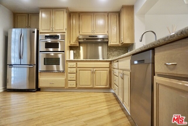 Building Photo - 2132 Century Park Ln