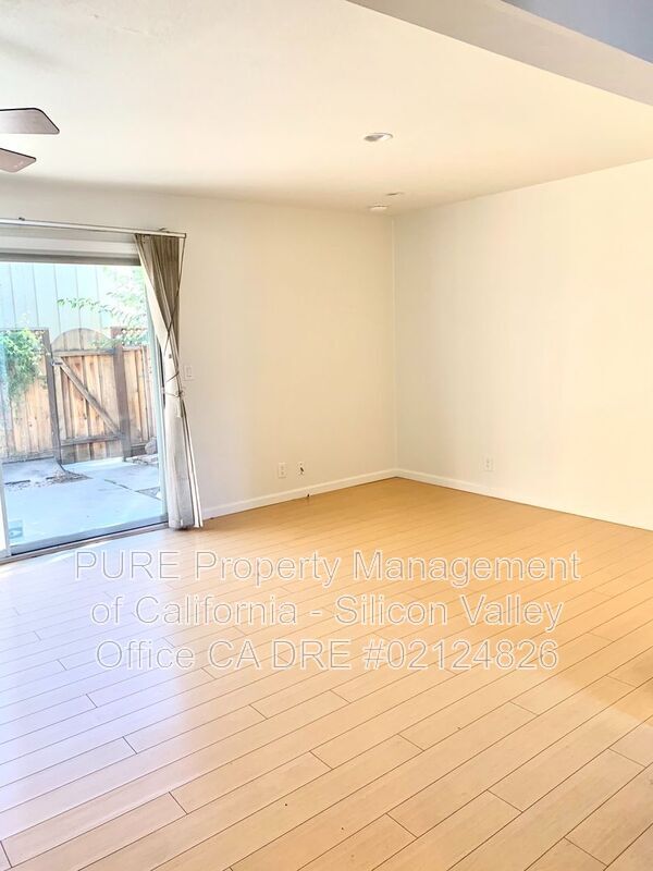 Foto del edificio - 831 Pomeroy Ave
