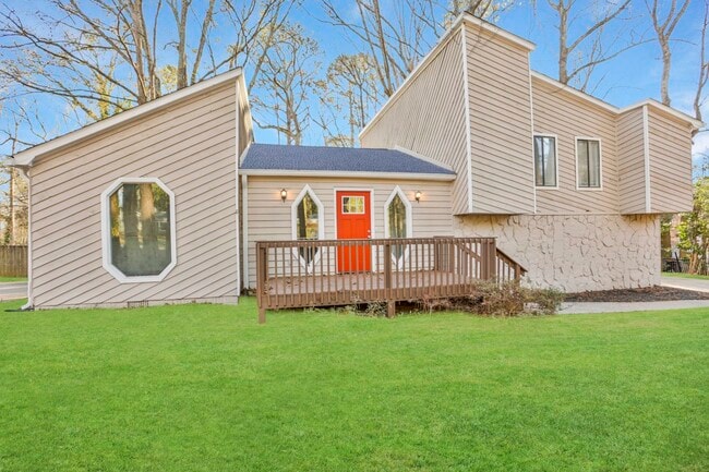 Building Photo - 5296 Cumberland Way